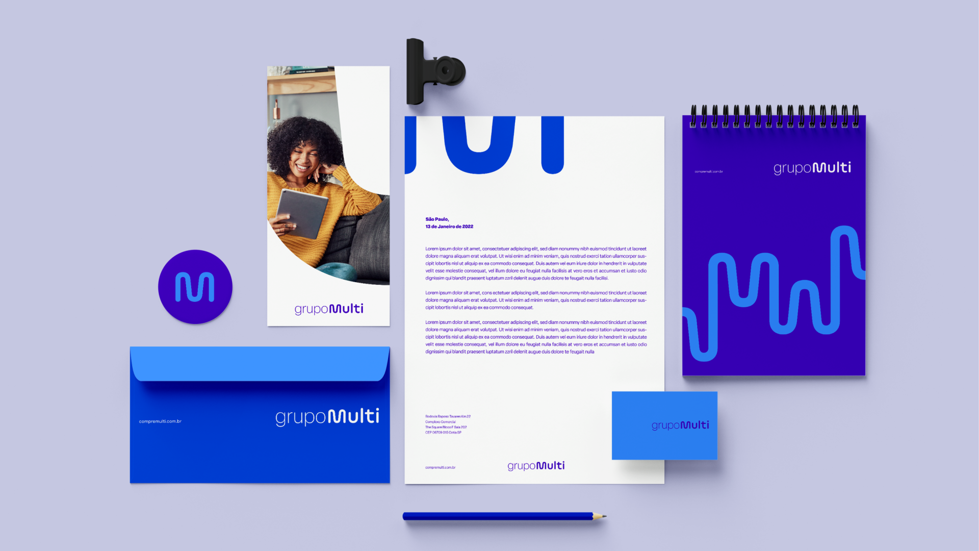 Multi Identidade visual e verbal de marca